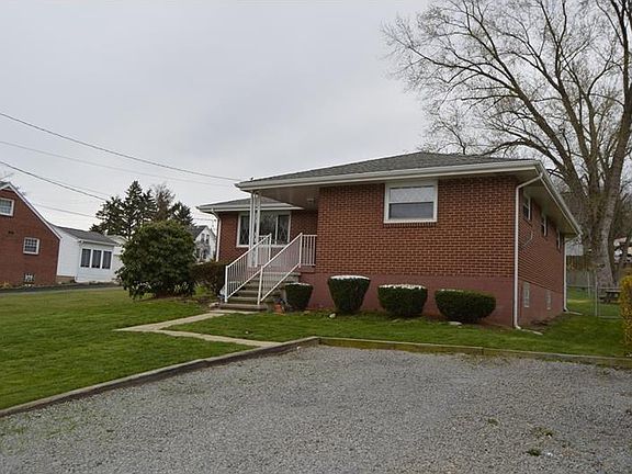 2nd image of 1430 Sinclair St