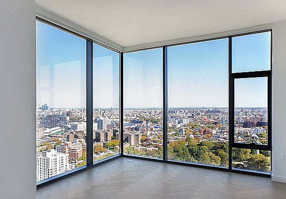 2nd image of 196 Willoughby St Penthouse K