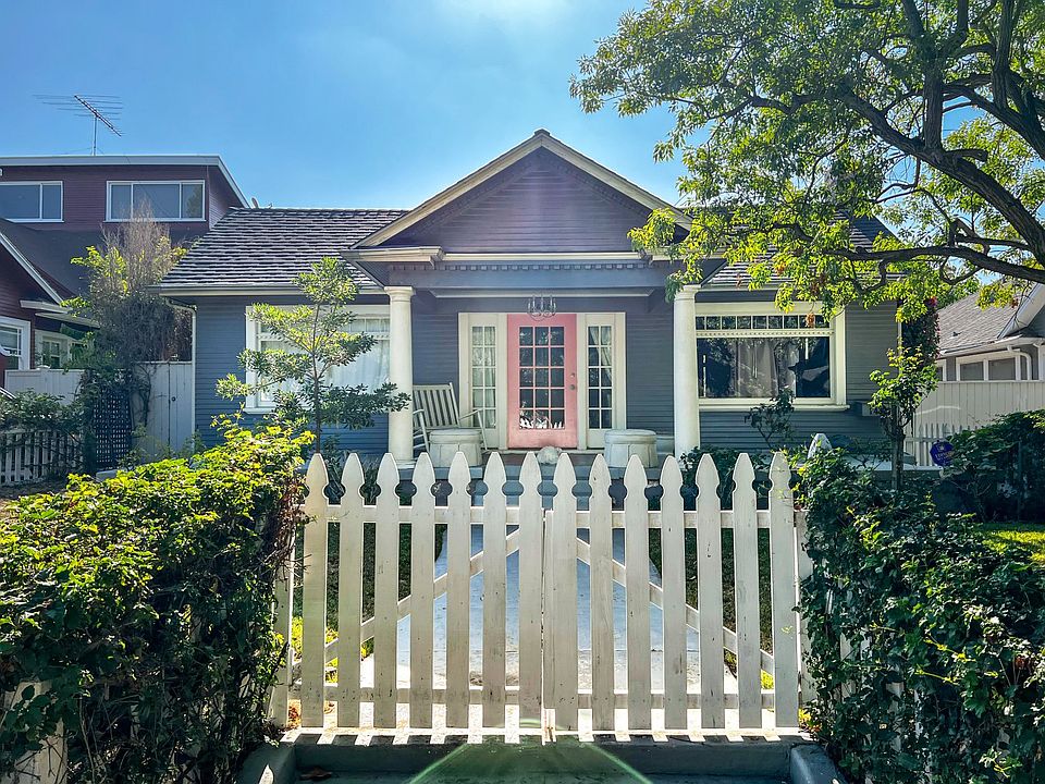 1st image of 1438 N Ogden Dr