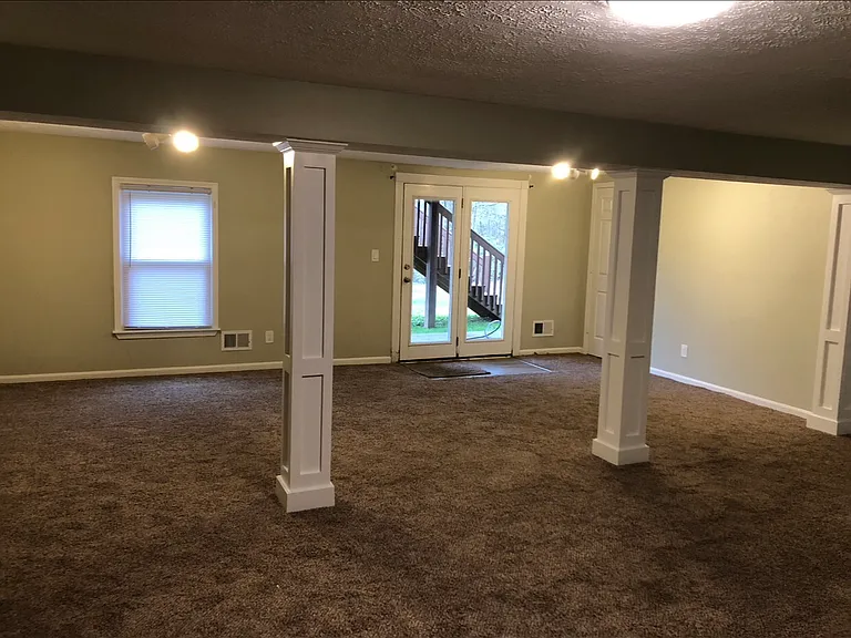 1000 Harmony Landing Rd — Photo 20