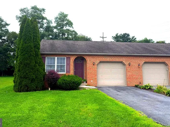11618 Kimberly Dr, Greencastle, PA 17225