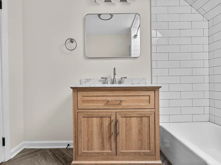 821 State St #3 — Photo 19