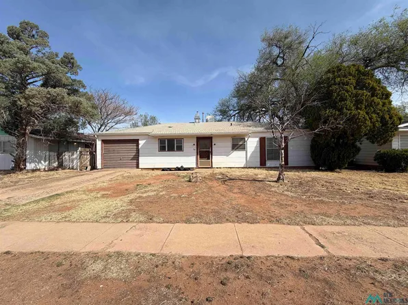716 W 18th St, Clovis, NM 88101
