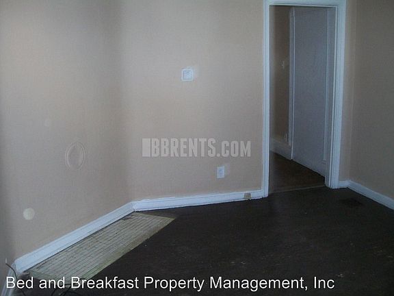 3rd image of 722 East Ave #724