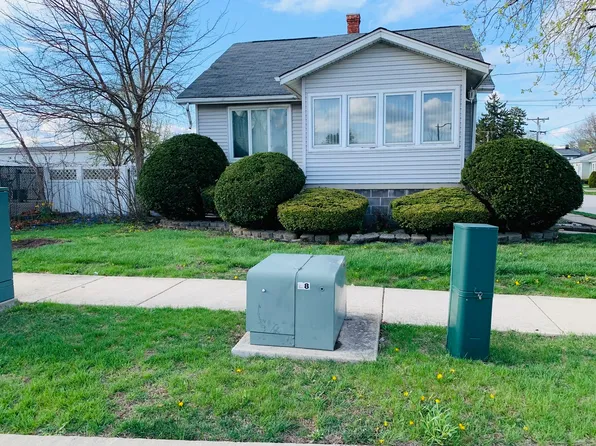 246 E 161st Pl, South Holland, IL 60473