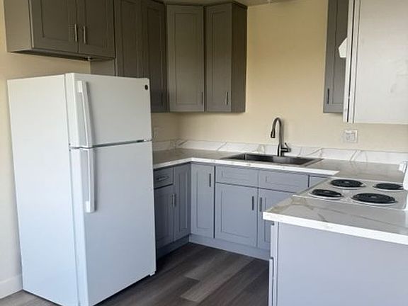 2nd image of 19 Lunsford Dr #16