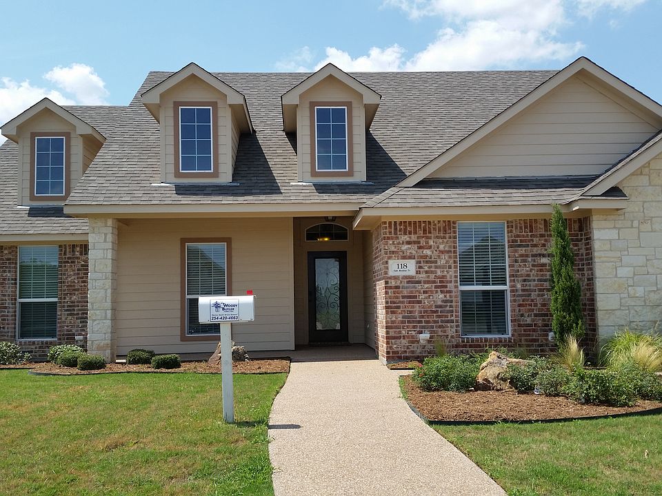 1st image of 118 Oak Meadow Trl