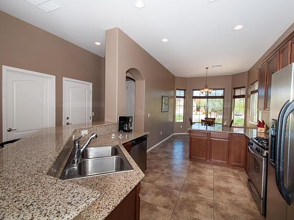 3rd image of 12982 N Carlsbad Pl
