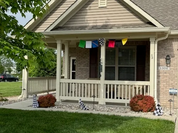 1302 Redstone Dr, Avon, IN 46123