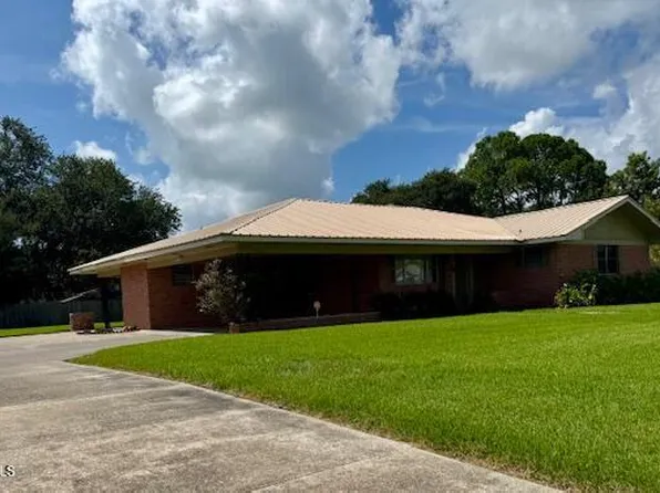 905 Bank Ave, New Iberia, LA 70560