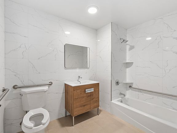 4th image of 1058 62nd St #1L