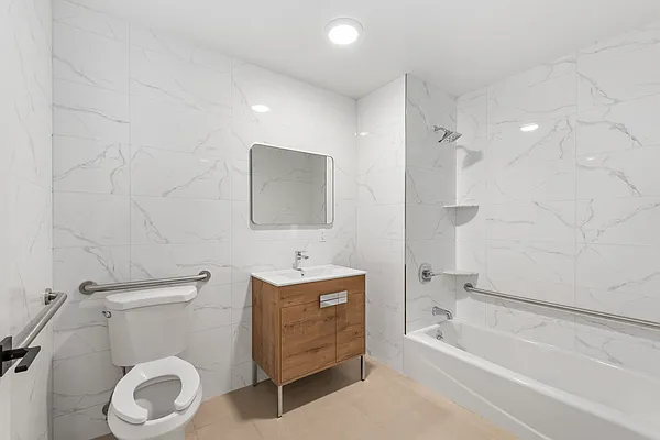 Rented by Friedman Mayer, LREB | media 19