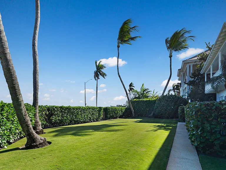 7103 S Flagler Dr — Photo 47