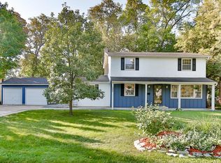 1862 Birch Lake Ave, White Bear Lake, MN 55110