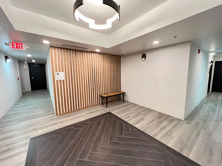 725 W Pratt St. — Photo 22