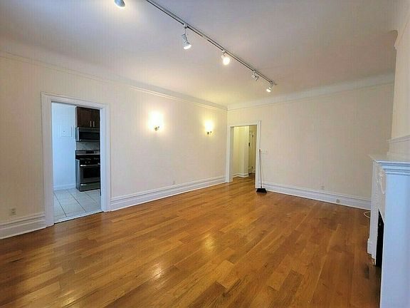 2nd image of 265 W 81st St APT 6b