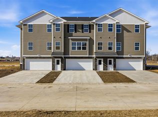 8704 Eddie Dr SW #A, Cedar Rapids, IA