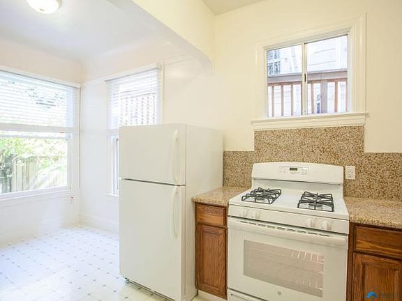 5th image of 3620 18th St APT 4