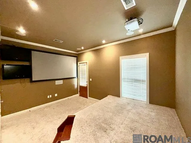 16756 Amberwood Dr — Photo 13