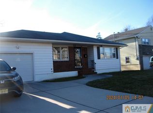 586 Allgair Ave, North Brunswick, NJ 08902