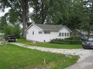 10234 N Troyer Rd, Laketon, IN 46943