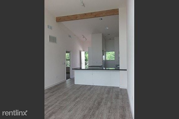 apt interior