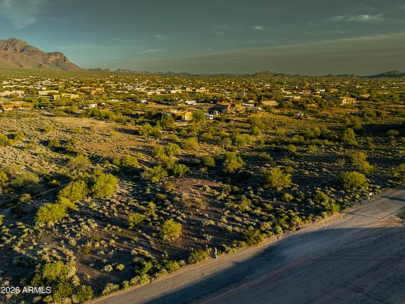 5th image of 0 S Roadrunner Rd #1