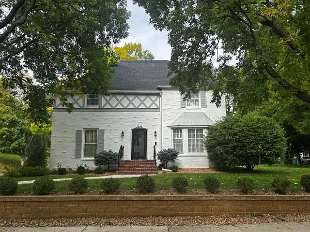3916 W 28th St
