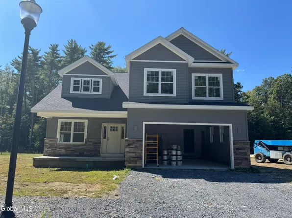 11 Jane Street, Saratoga Springs, NY 12866