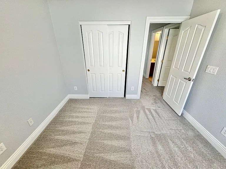 2767 Alderly Ridge Ave — Photo 9