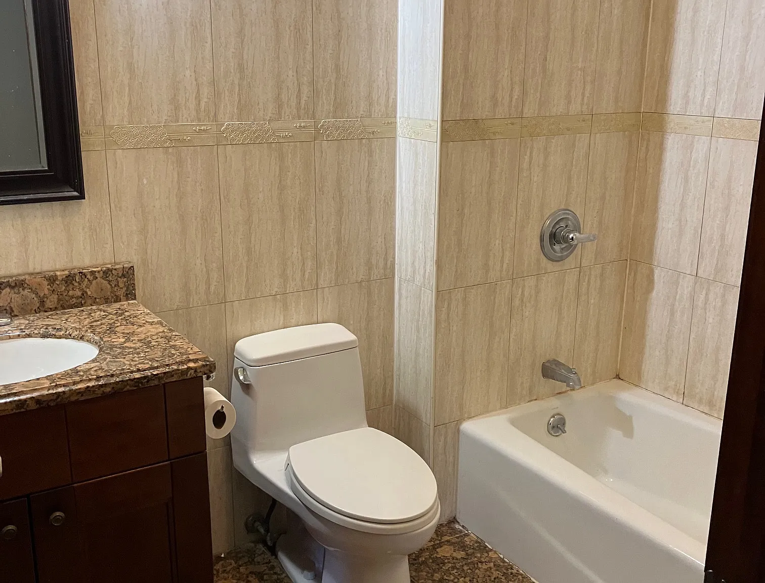 2 bed, 750 sqft, $1,400 — Photo 4