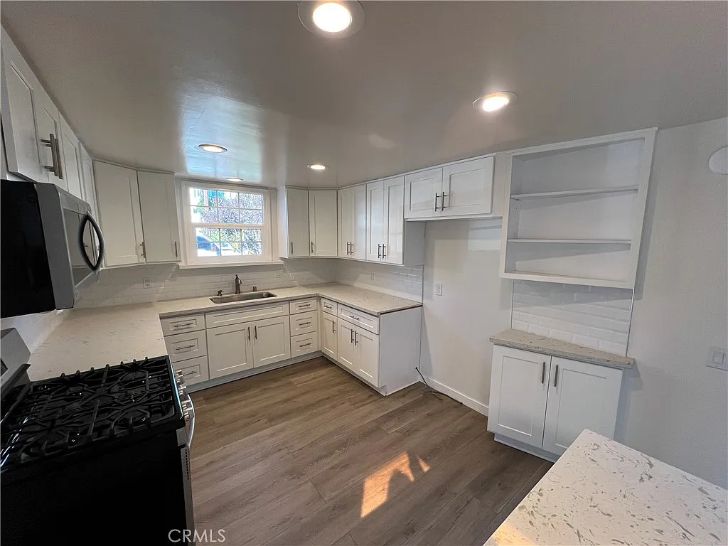 2 bed, 1486 sqft, $5,000 — Photo 4