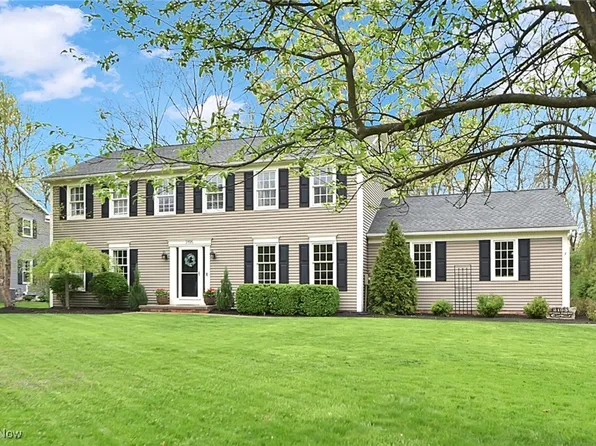 2195 Victoria Pkwy, Hudson, OH 44236