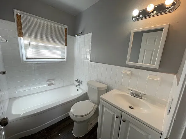 14134 Collingham Dr — Photo 8