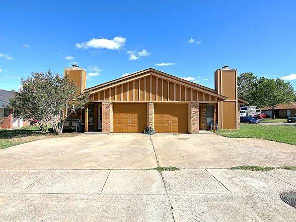 619 S Las Vegas Trl, White Settlement, TX 76108