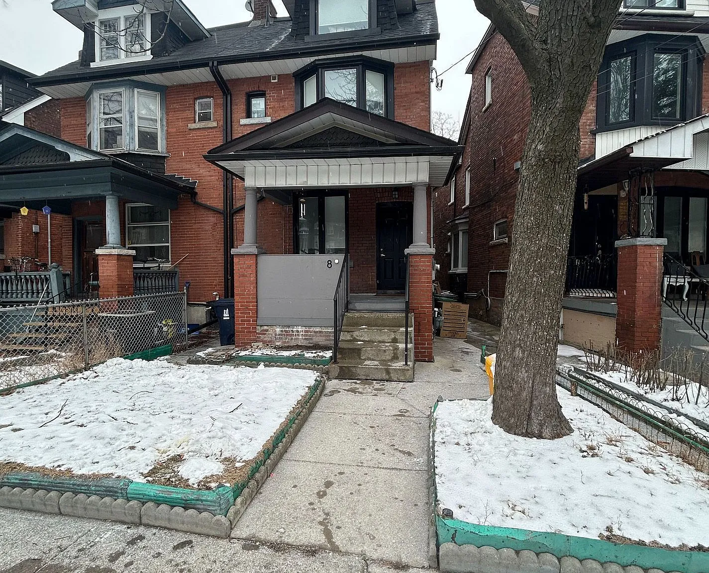 2 bed, $2,589 — Photo 2