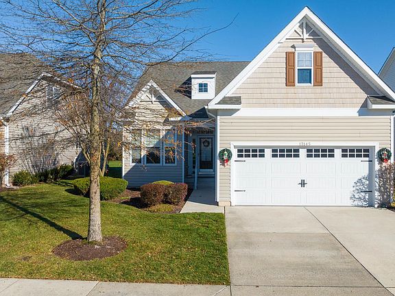 3rd image of 17145 Cuvee Ln