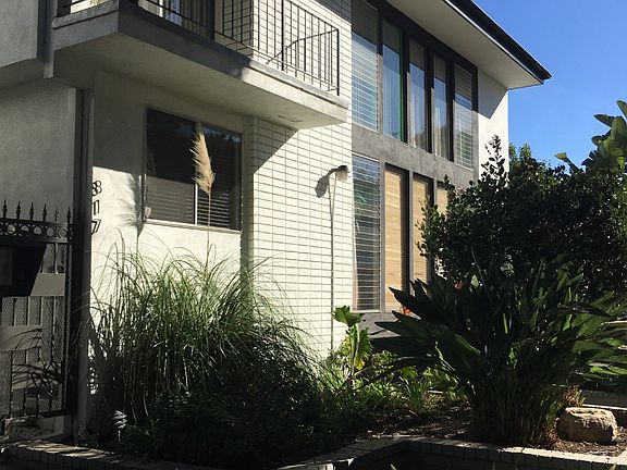 3rd image of 817 20th St #203