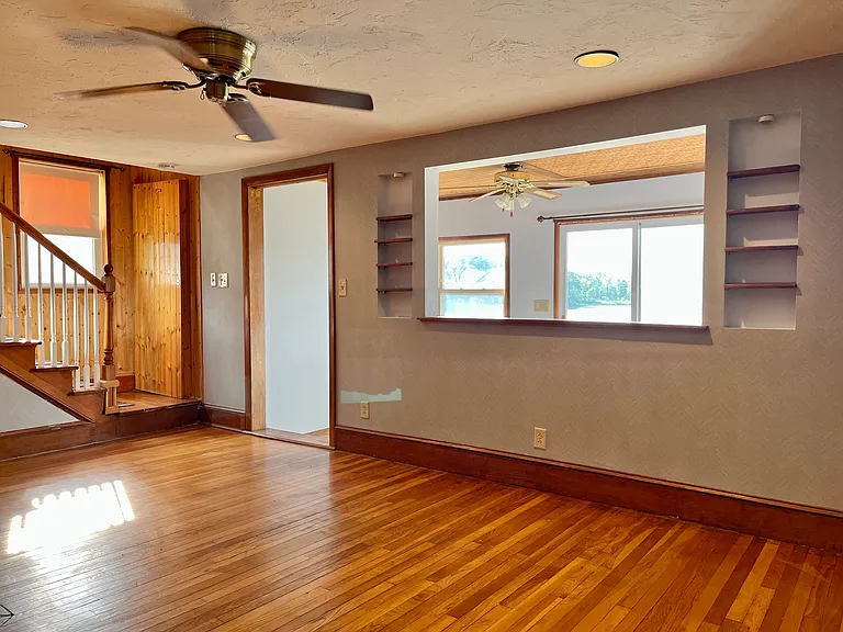 36 Lake St — Photo 10