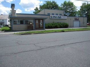251 Davis St, Greenfield, MA 01301