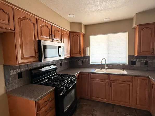 17838 Dean Rd, Redding, CA 96003