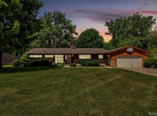3089 Hampshire Blvd SE, Grand Rapids, MI 49506