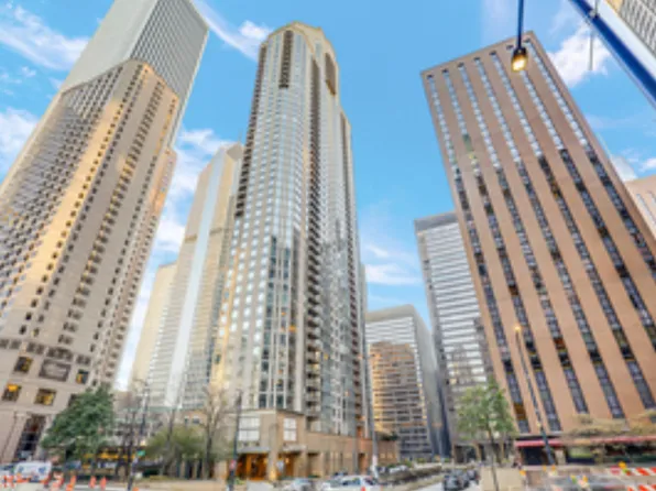 222 N Columbus Dr, Chicago, IL