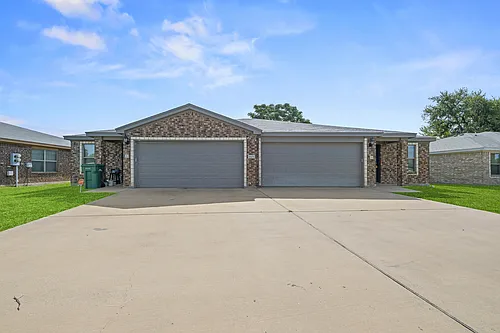Floor plan 1809 Indian Trail - B