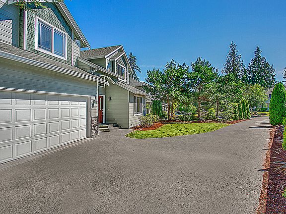 3rd image of 19501 11th Ave W