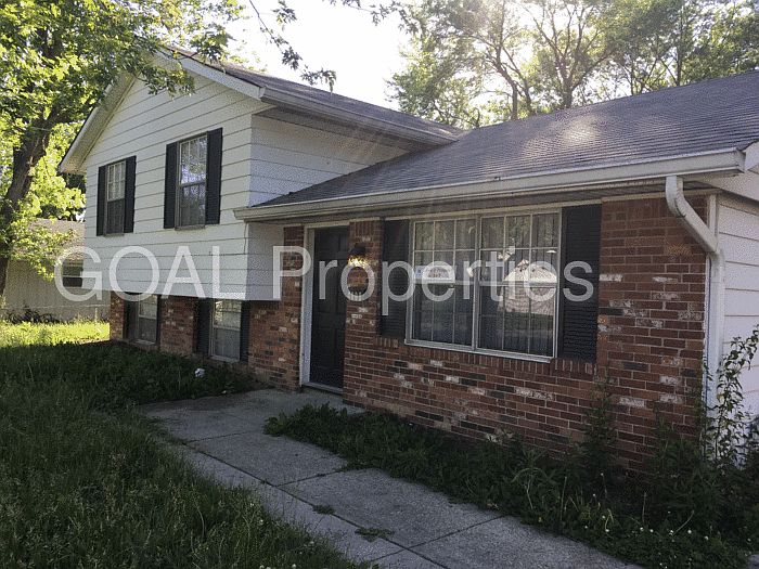 1st image of 4008 Whitaker Dr