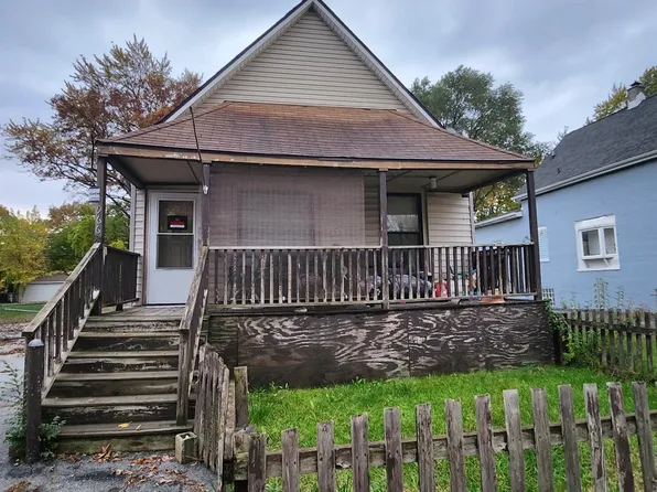 966 Michigan St, Hammond, IN 46320