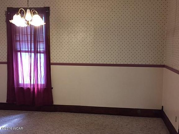 4th image of 409 Lac Qui Parl Ave N