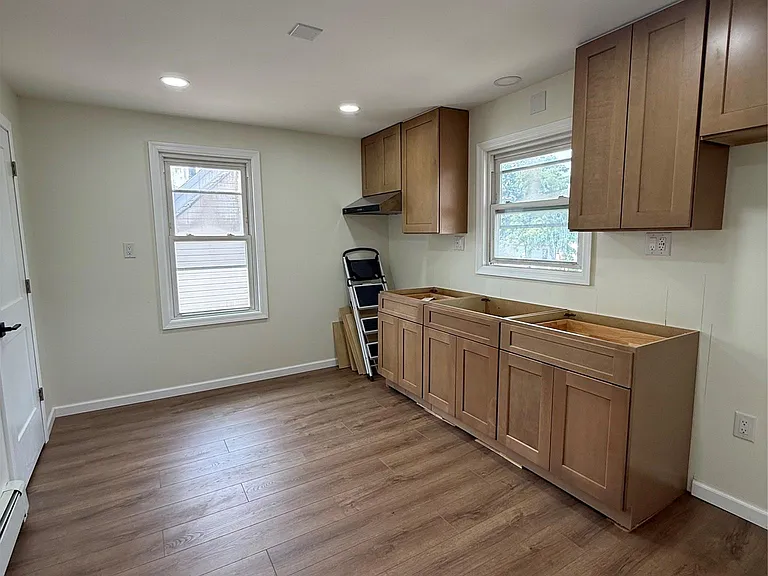 40 S Corona Ave #2 — Photo 7