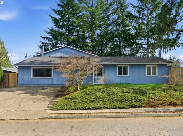 17840 Wolf Dr, Sandy, OR 97055